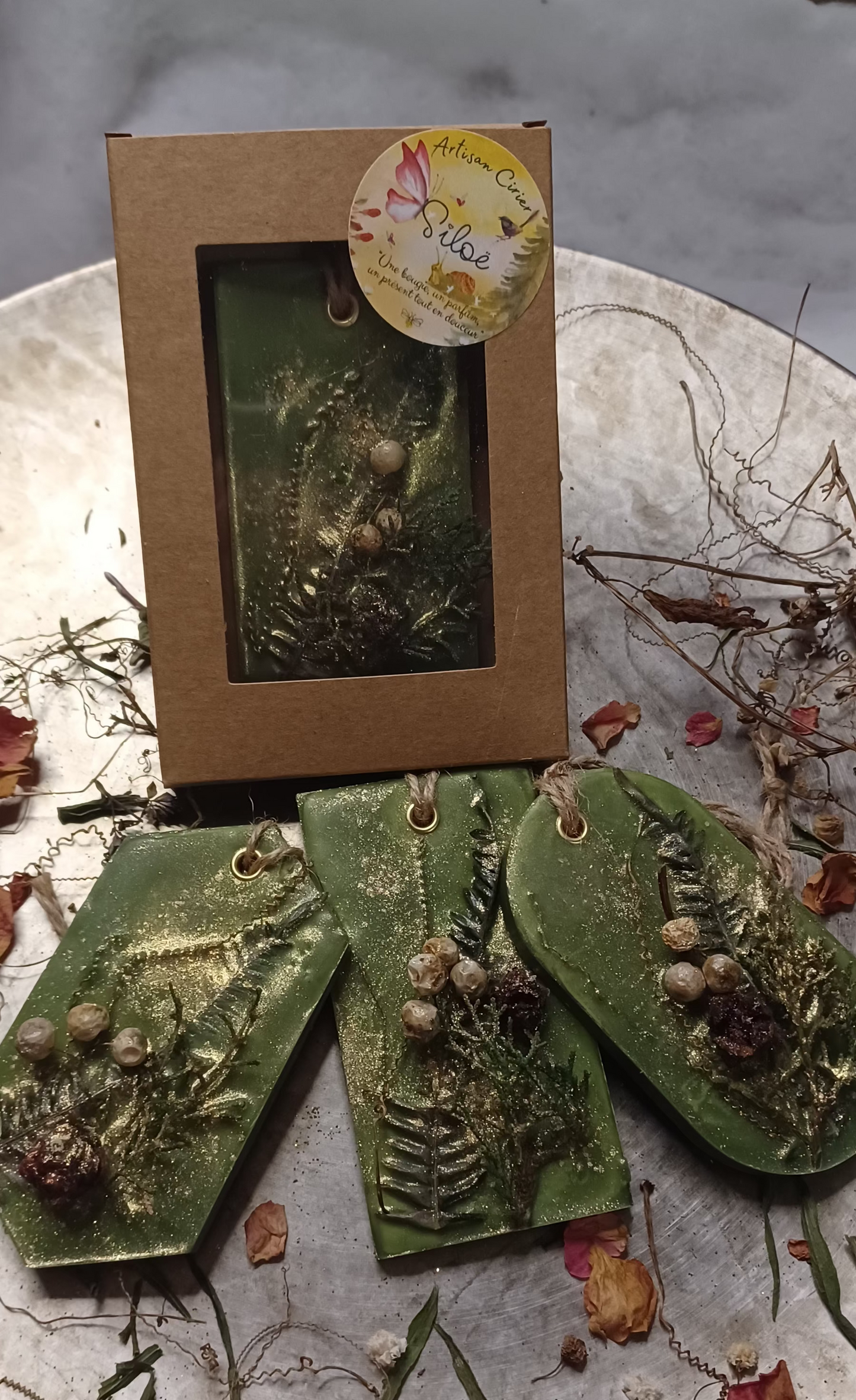 SUSPENSION PARFUMEE PIN DES LANDES